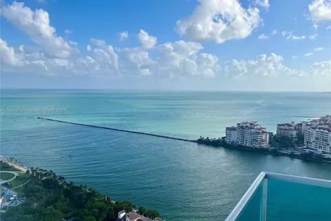 300 S Pointe Dr # 3601, Miami Beach FL 33139