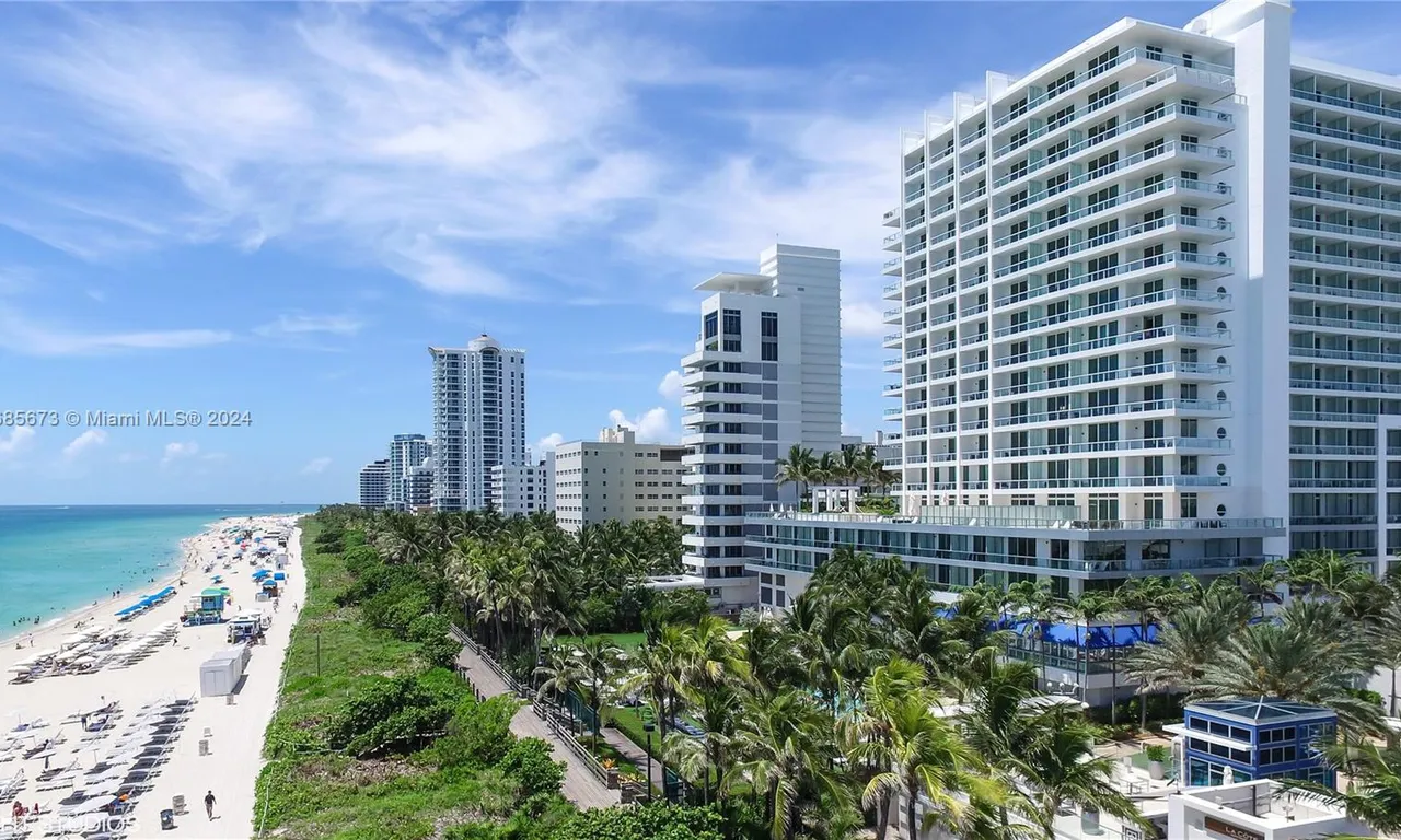 4391 Collins Ave # 915, Miami Beach FL 33140