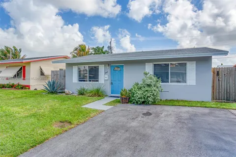 4804 NW 27th Way, Tamarac FL 33309