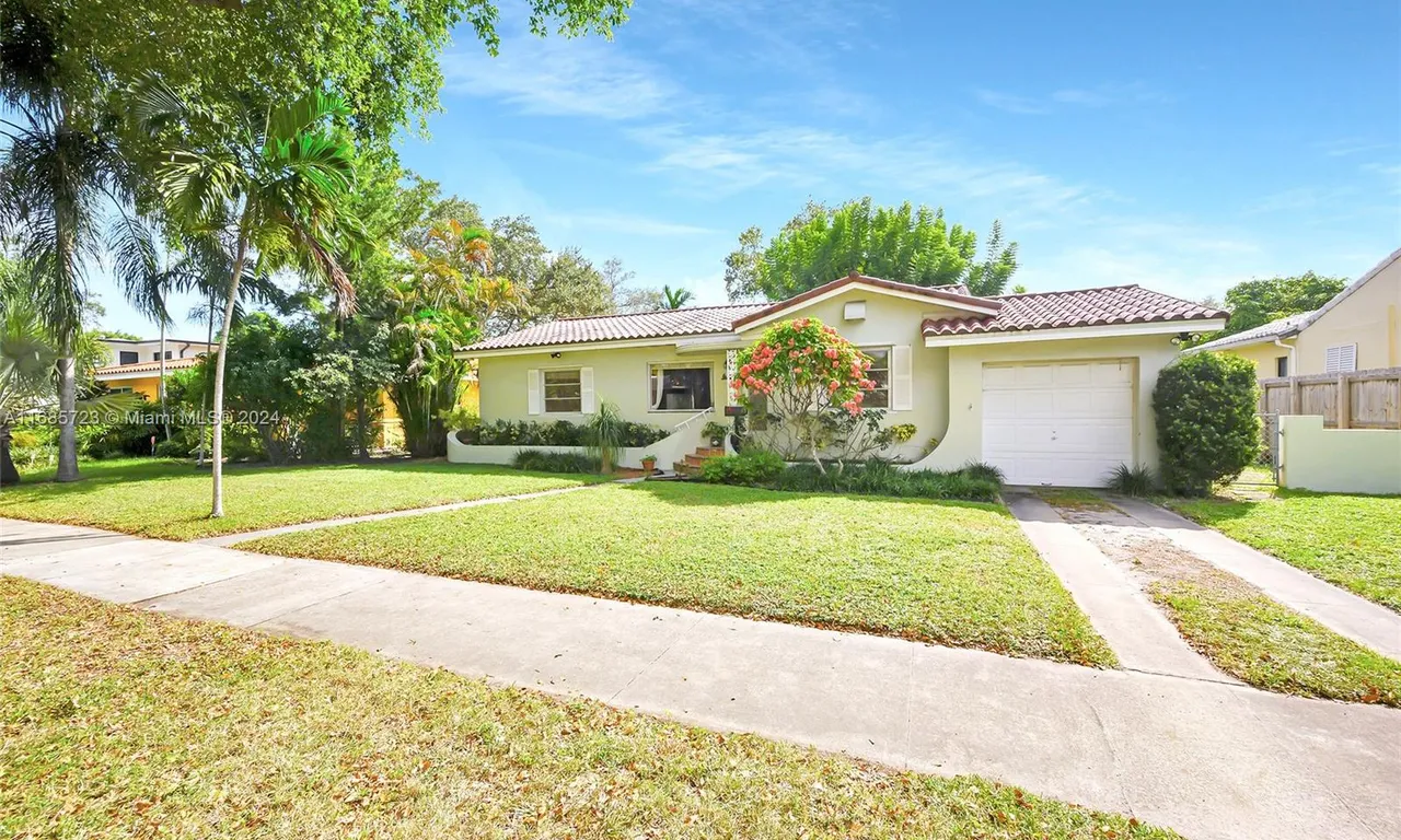 426 NE 102nd St, Miami Shores FL 33138