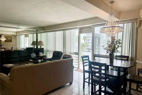 1920 S Ocean Dr # 306, Fort Lauderdale FL 33316