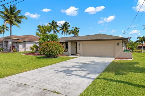 1623 SE 14th, Cape Coral FL 33990