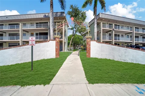 270 Layne Blvd # 106, Hallandale Beach FL 33009