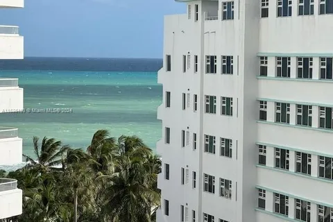 3200 Collins Ave # 7, Miami Beach FL 33140