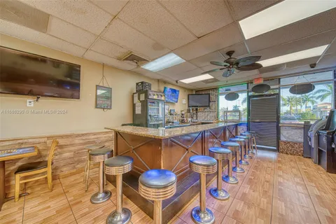 Turnkey Cafeteria for Sal Prime Flagler Location near FIU, Miami FL 33174