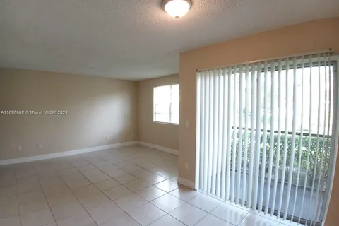 1253 SW 46th Ave # 1615, Pompano Beach FL 33069