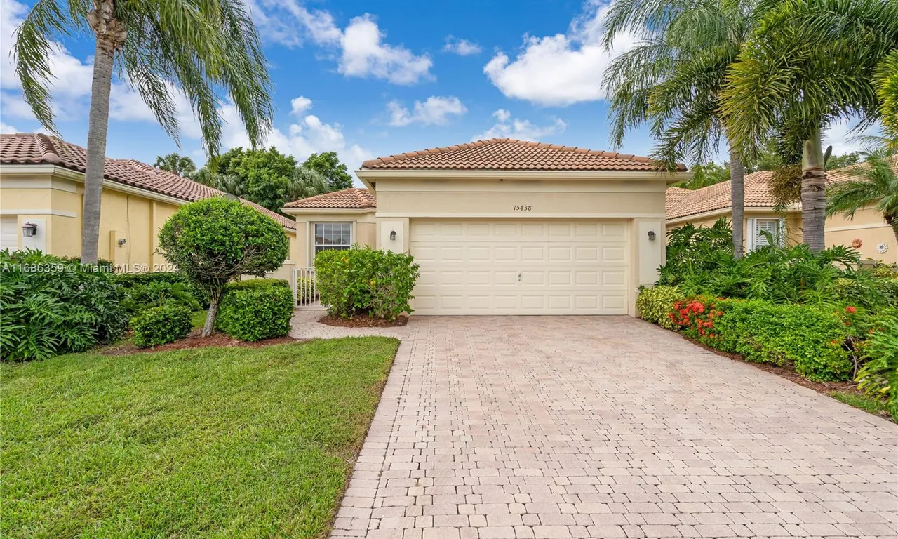 15438 Fiorenza Cir, Delray Beach FL 33446