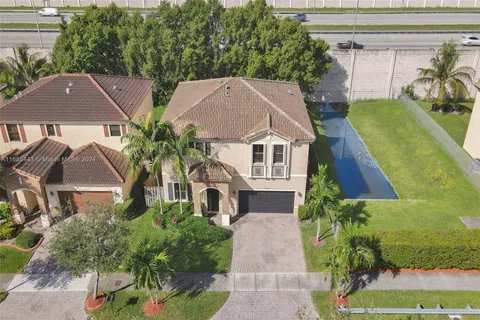 22804 SW 105 Ave, Cutler Bay FL 33190