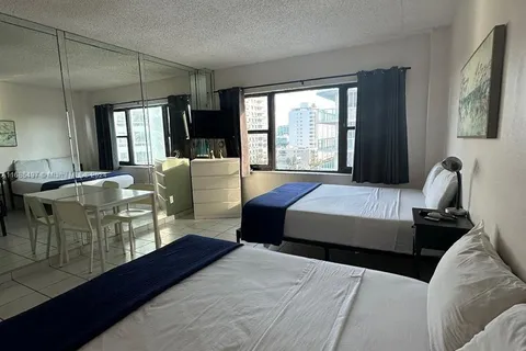 6345 Collins Ave # 928, Miami Beach FL 33141