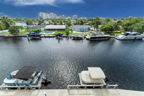 455 Paradise Isle Blvd # 402, Hallandale Beach FL 33009