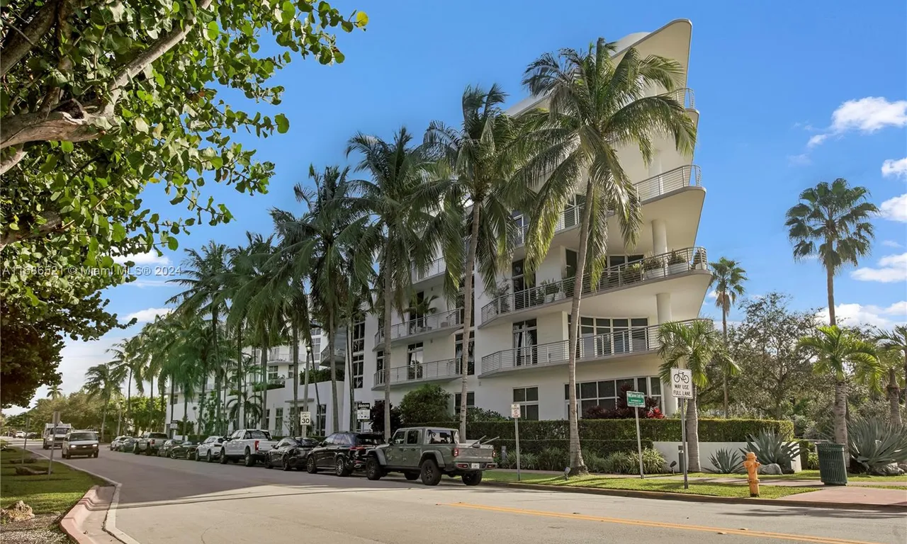 2001 Meridian Ave # 327, Miami Beach FL 33139