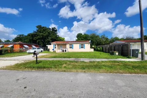 1631 NW 12th Ct, Fort Lauderdale FL 33311