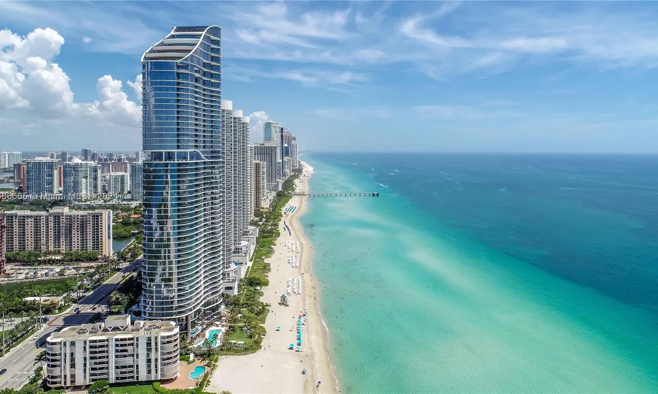 16001 Collins Ave # 3505, Sunny Isles Beach FL 33160