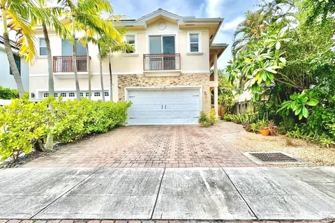 713 SW 8th Ave, Fort Lauderdale FL 33315