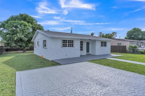 15835 NW 41st Ave, Miami Gardens FL 33054