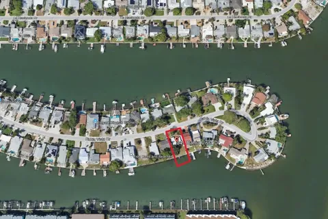 345 Bahia Vista Dr, Other City - In The State Of Florida FL 33785