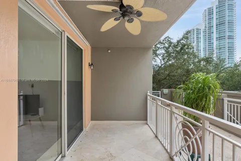 100 Meridian Ave # 216, Miami Beach FL 33139