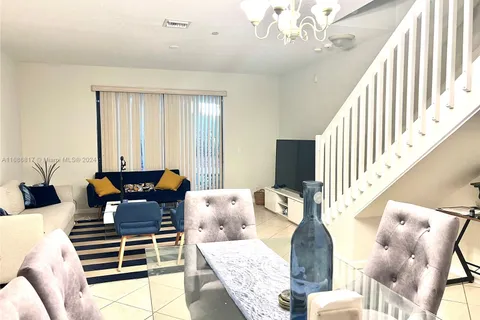 3926 Mango Dr # 1, Weston FL 33332