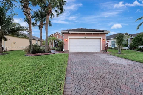 9922 SW Glenbrook Dr, Port St. Lucie FL 34987