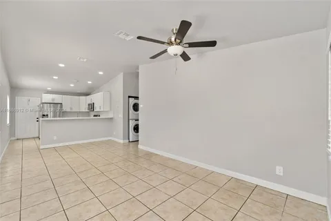 6138 Grant St #1-2, Hollywood FL 33024