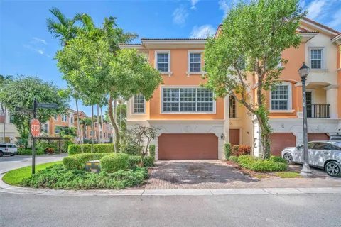 616 NE Venezia Ln # 616, Boca Raton FL 33487