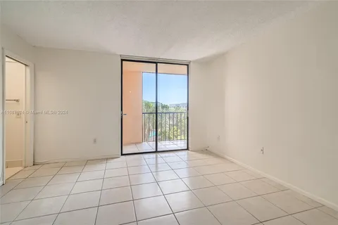 8600 SW 133rd Ave Rd # 422, Miami FL 33183