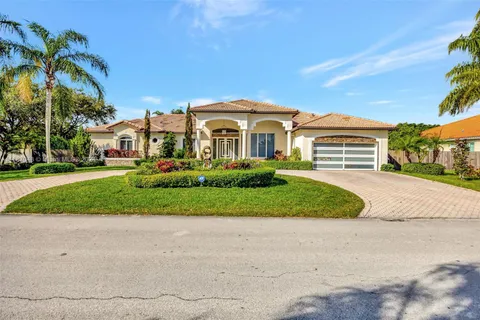 16780 SW 78th Ave, Palmetto Bay FL 33157