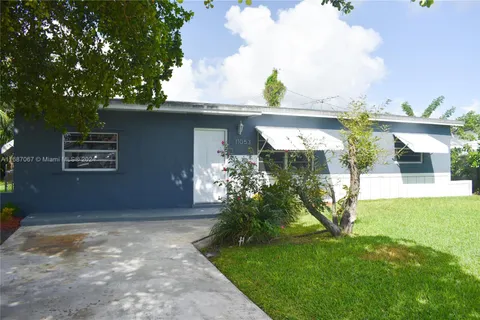 11053 SW 224th St, Miami FL 33170