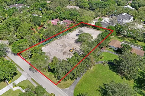 10801 SW 67th Ave, Pinecrest FL 33156