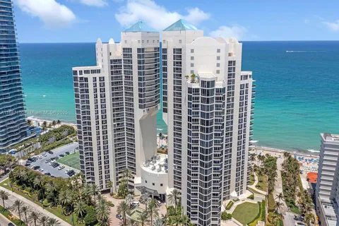 19333 Collins Ave # 2702, Sunny Isles Beach FL 33160