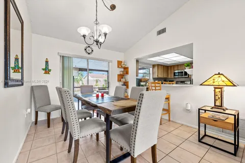 11461 NW 45th Pl, Sunrise FL 33323