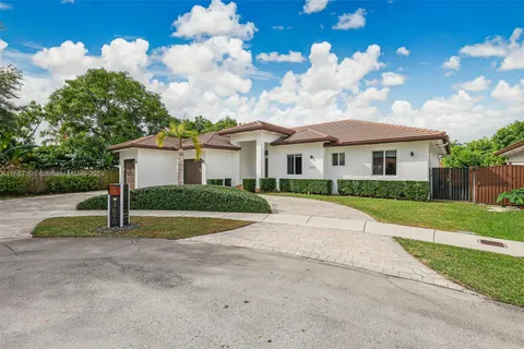 3690 SW 138th Ave, Miami FL 33175