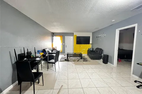 3793 NW 213th Ter, Miami Gardens FL 33055