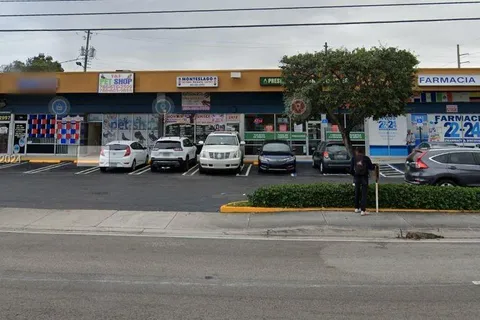 2979 W 12 AVE, Hialeah FL 33012