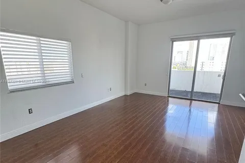 36 NW 6th Ave # 6, Miami FL 33128