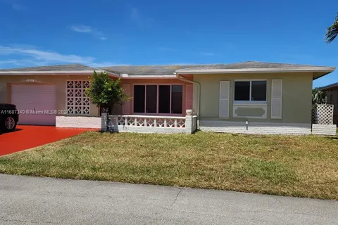 6807 NW 58th Ct, Tamarac FL 33321