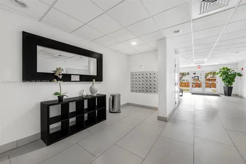 1666 E West Ave # 402, Miami Beach FL 33139