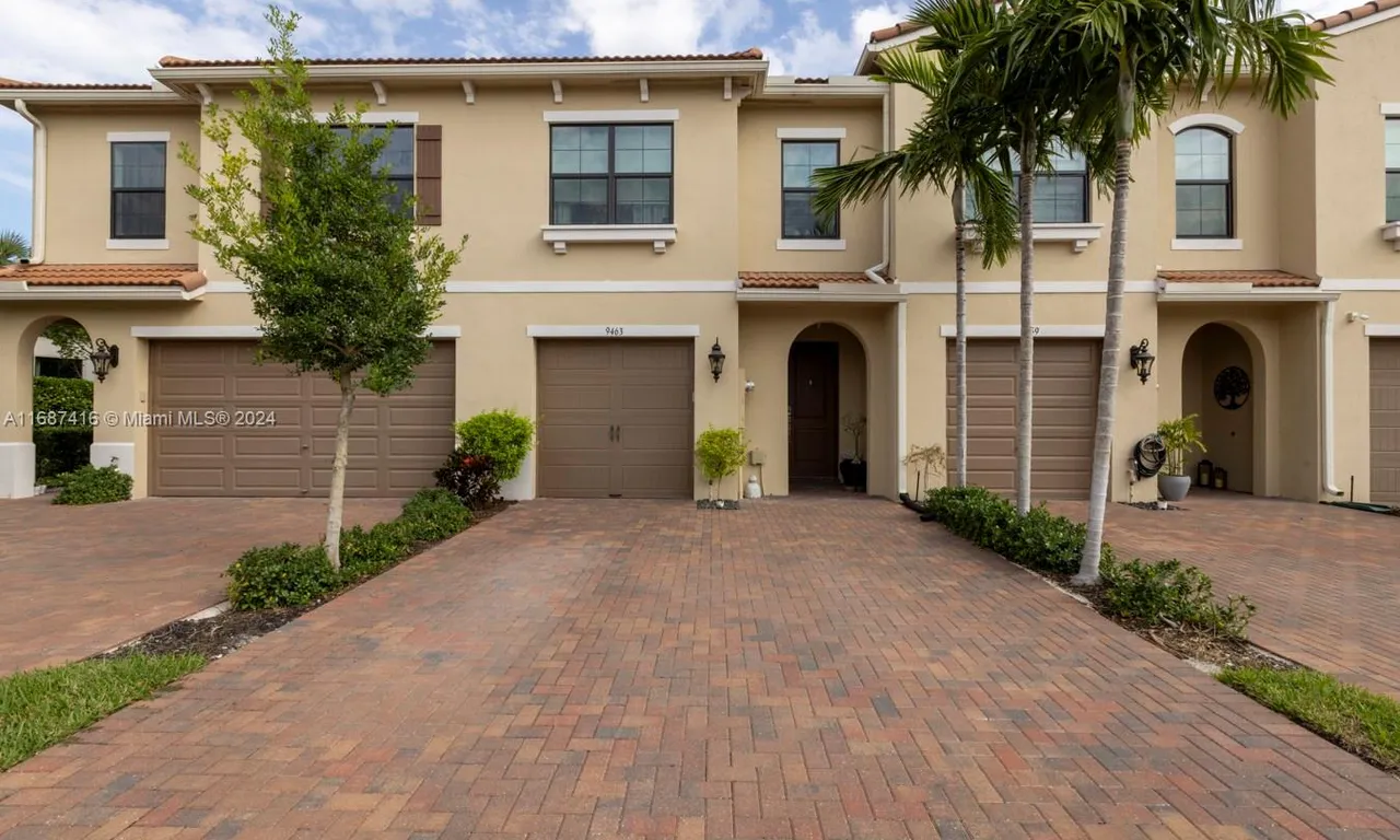 9463 Kinley Pl, Boca Raton FL 33428