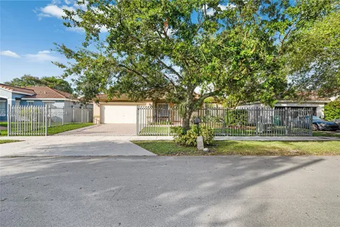 11263 SW 247th Ter, Homestead FL 33032