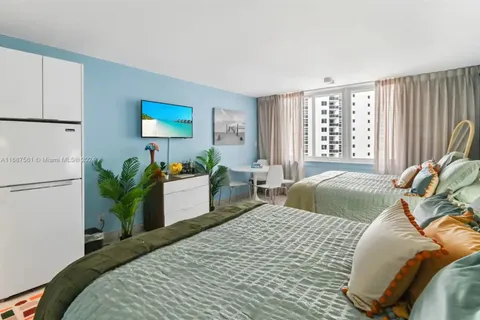 19201 Collins Ave # 801, Sunny Isles Beach FL 33160