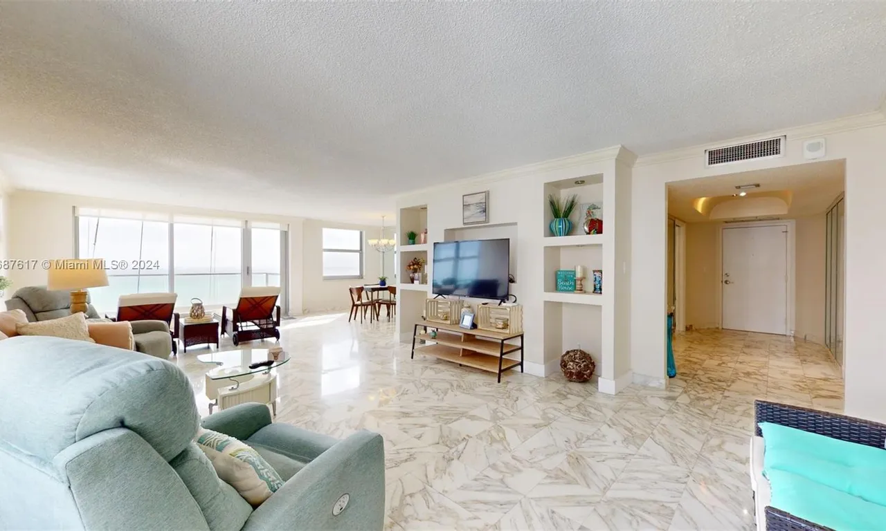 1912 S Ocean Dr # 20D, Hallandale Beach FL 33009