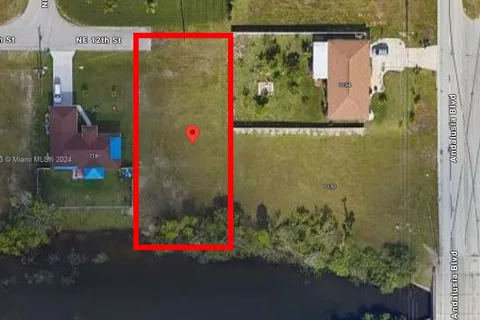 722 NE 12th Street, Cape Coral FL 33909