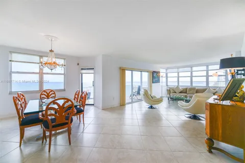 1950 S Ocean Dr # 18Q, Hallandale Beach FL 33009