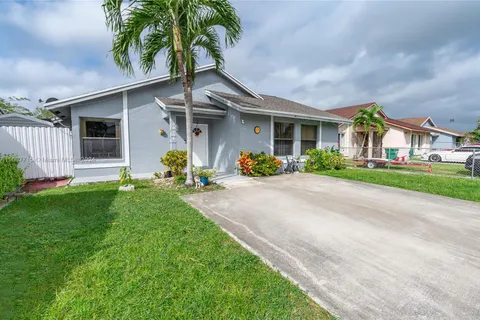 30204 SW 161st Ave, Homestead FL 33033