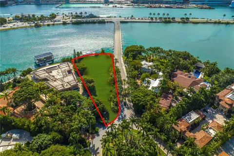 45 Star Island Dr, Miami Beach FL 33139