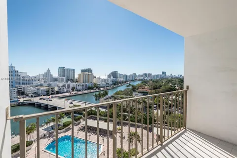 4101 Pine Tree Dr # 1120, Miami Beach FL 33140