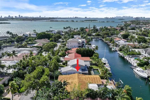 13190 Biscayne Island Ter, North Miami FL 33181