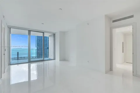 300 Biscayne Blvd Way # 2105, Miami FL 33131