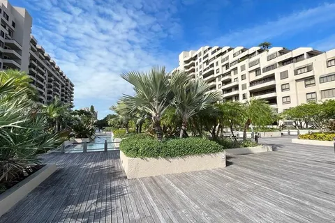 101 Crandon Blvd # 378, Miami FL 33149