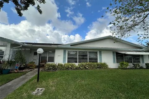 8555 NW 10th St # B106, Plantation FL 33322